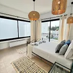 Villa Poseidon: Piscine Et Rooftop A Hammamet